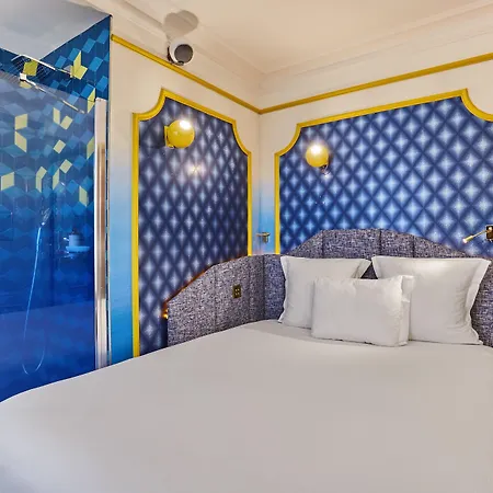Idol Hotel 4*