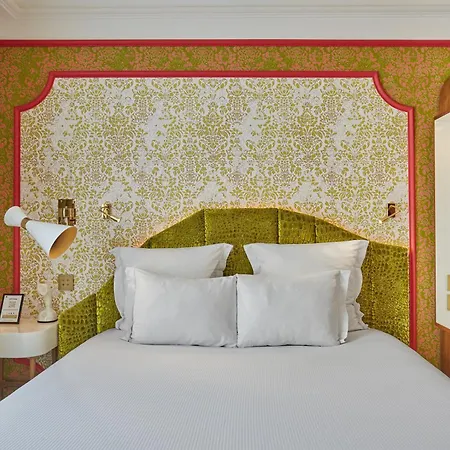 Idol Hotel 4*