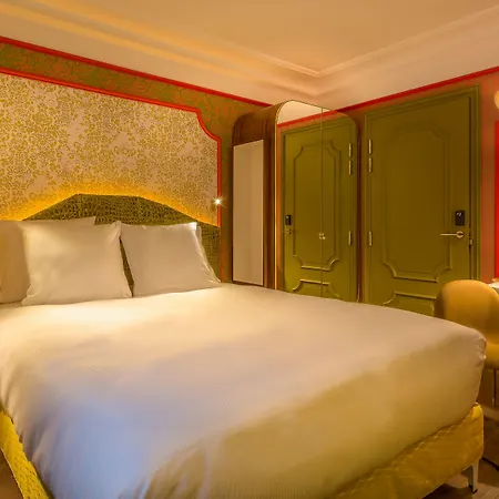 Idol Hotel 4*